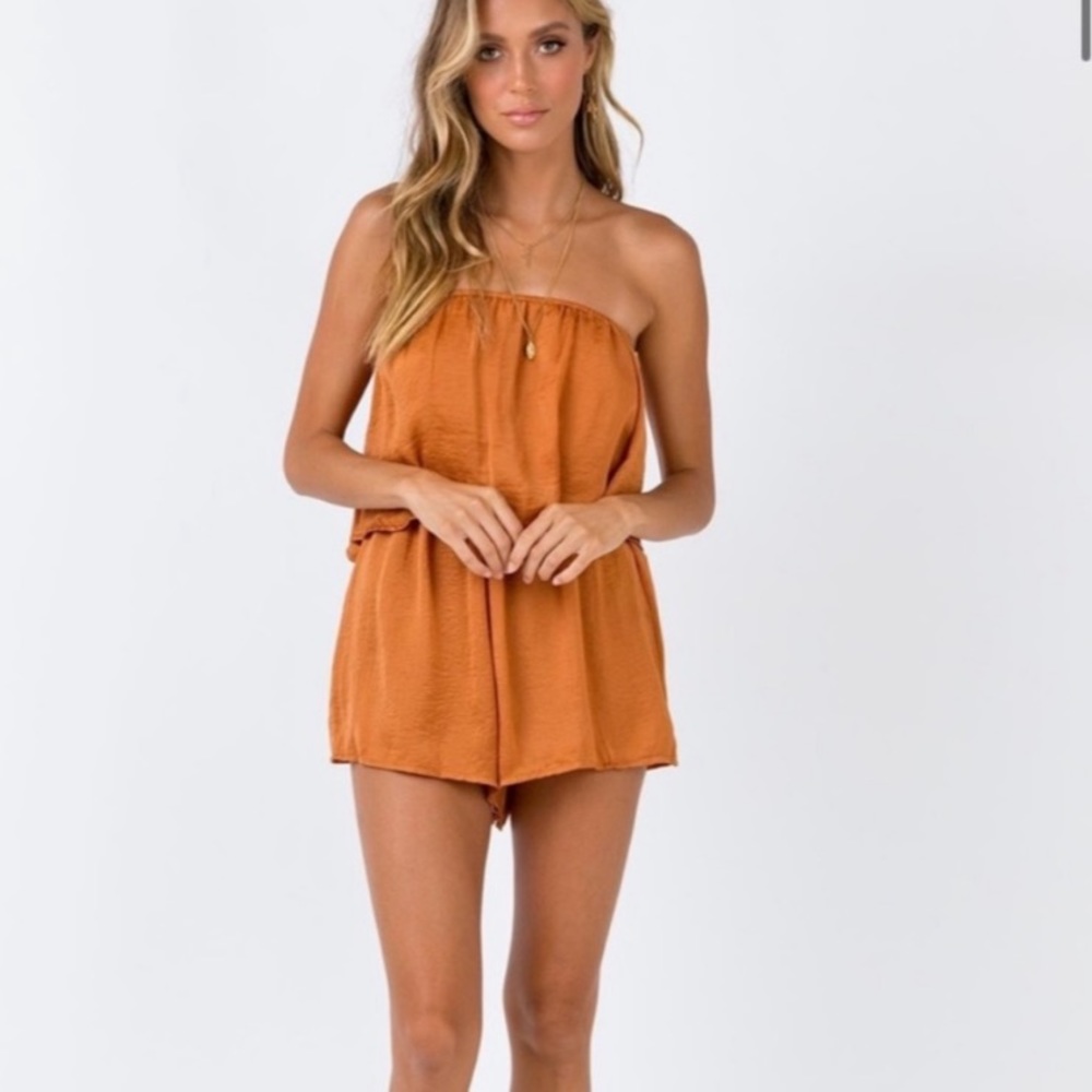 Princess Polly strapless romper satin/silk material